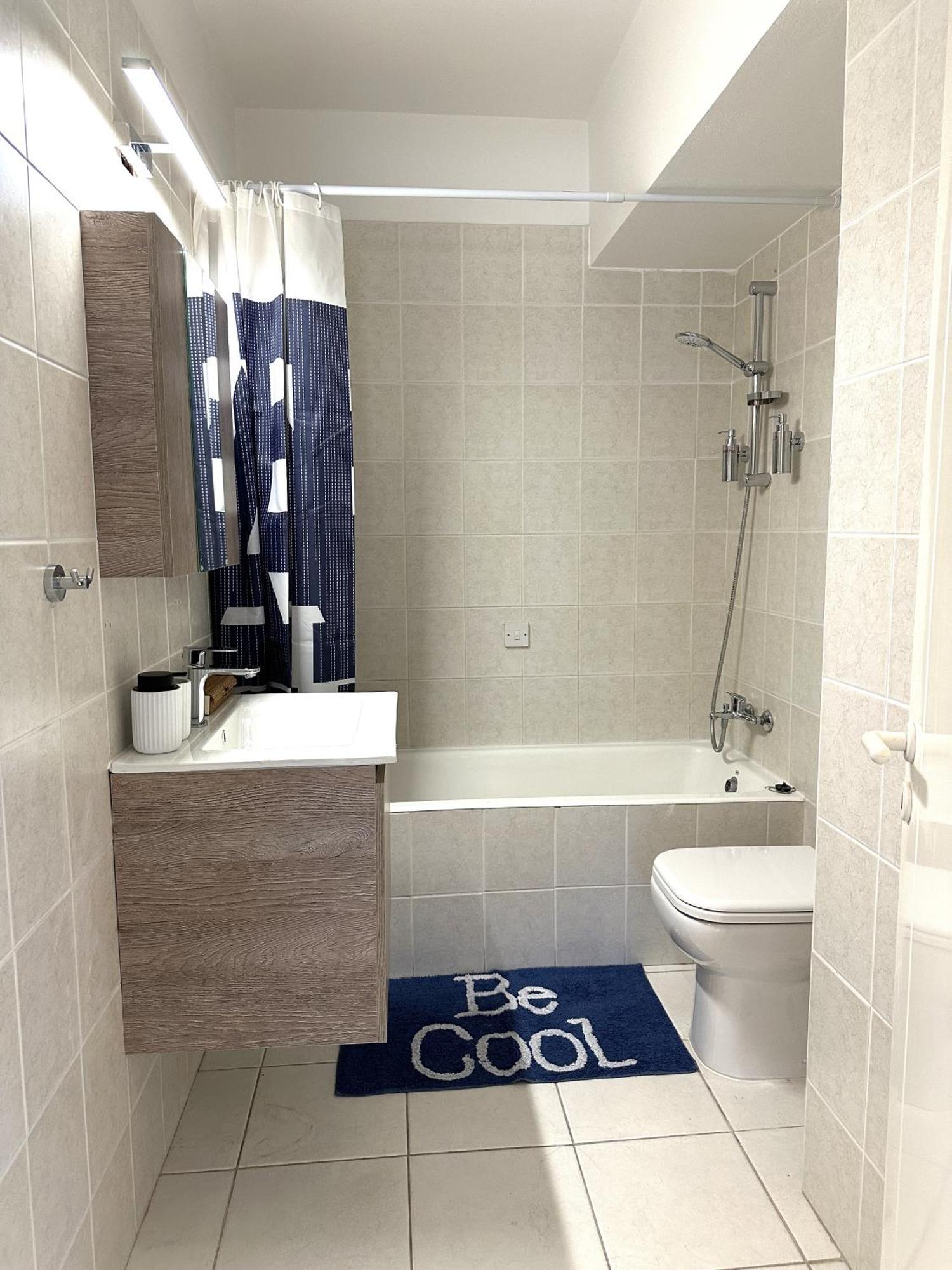 H&O Golden Sun Suite Paphos Esterno foto